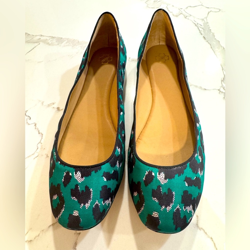 ANN TAYLOR Leigh Leopard Ballet Flat